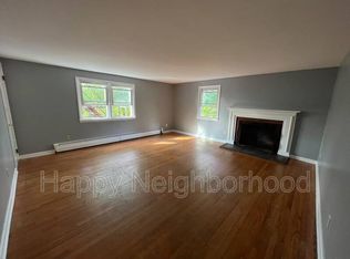 16 Atkins St UNIT 4, Meriden, CT 06450