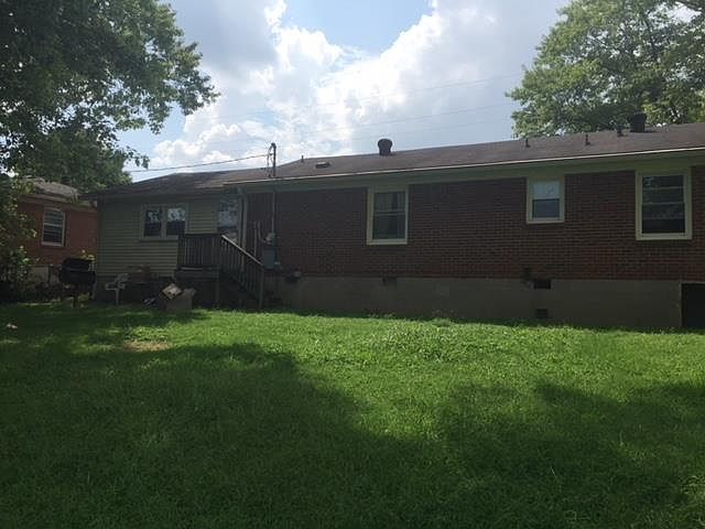 2nd image of 265 Riverside Dr