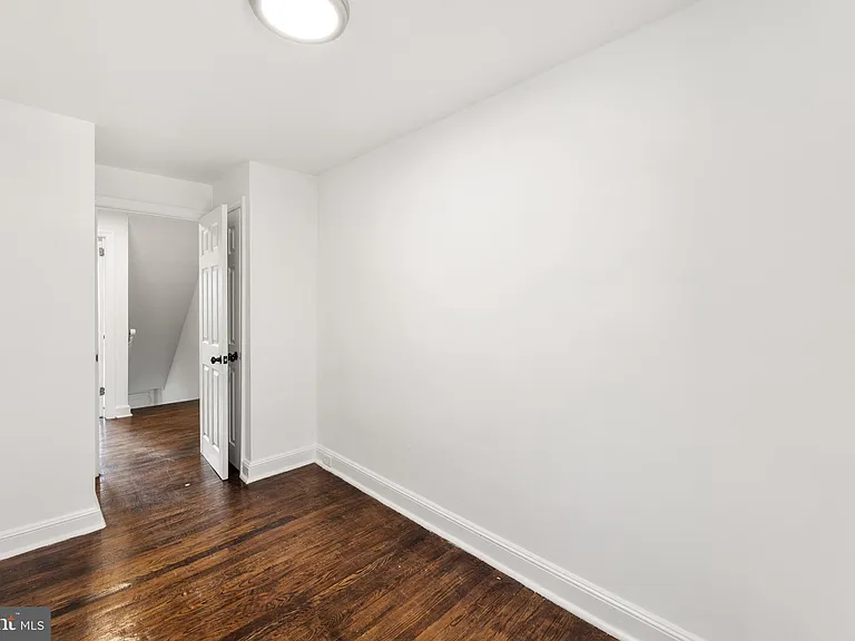 1451 W End Dr — Photo 15