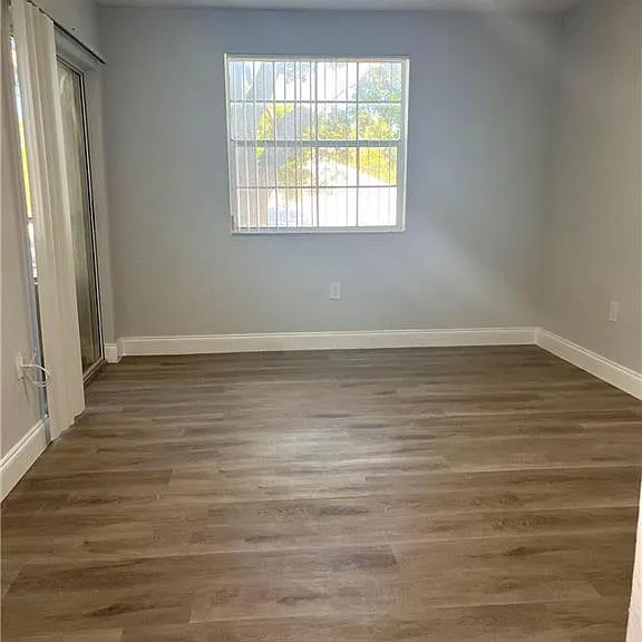 2820 N Oakland Forest Dr #203 — Photo 9