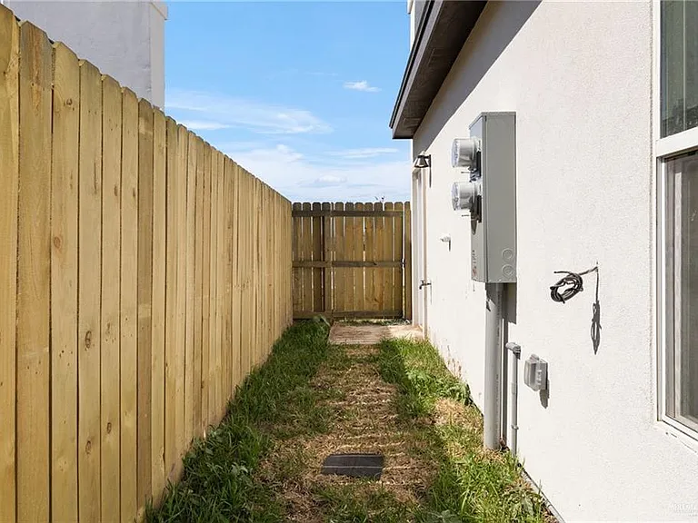 1208 N Aryana Ave — Photo 19