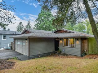4917 SW Buddington St, Portland, OR 97219