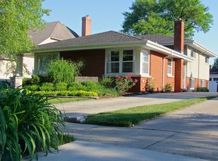 159 E Jackson St, Elmhurst, IL 60126