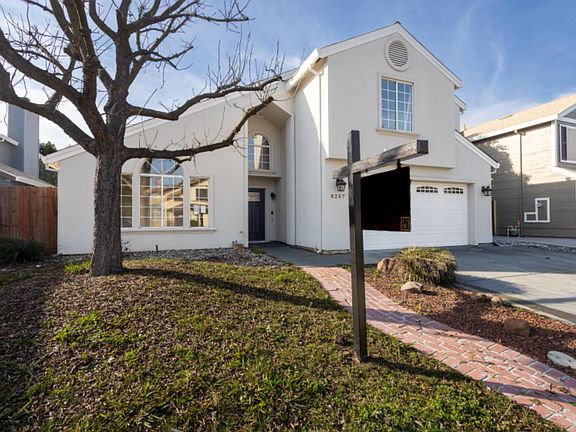 2nd image of 8247 Derbyshire Cir
