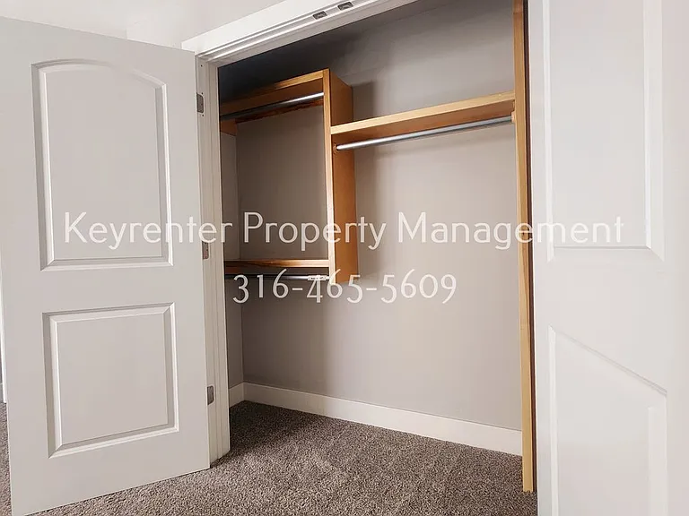 12804 E Timber Lake Rd — Photo 9