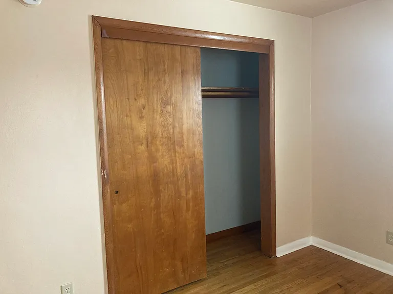 1409 Mittendorf Dr — Photo 8