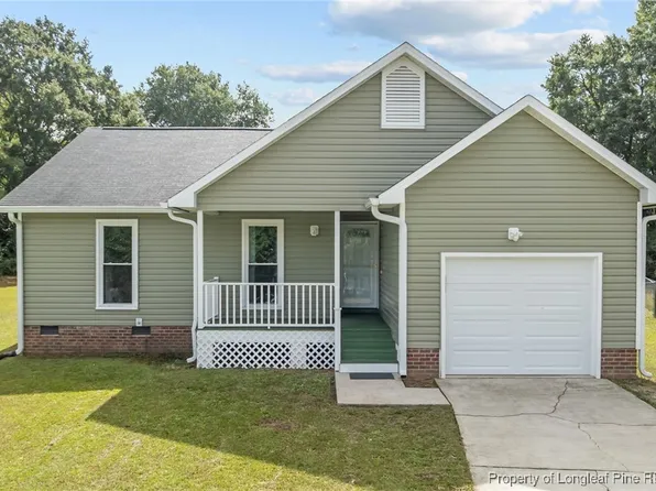 545 Jennings Farm Rd, Fayetteville, NC 28314