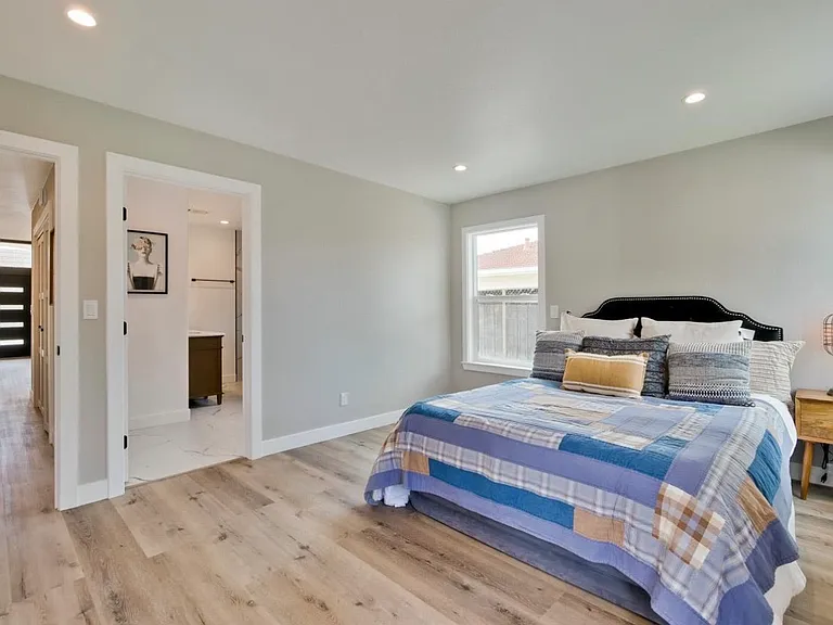 951 Camino Dr — Photo 13