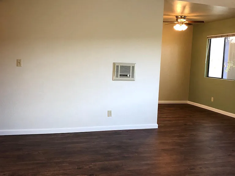 2240 Garnet Ave #1 — Photo 9