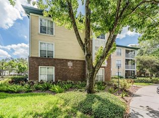 10024 Strafford Oak Ct APT 802, Tampa, FL 33624