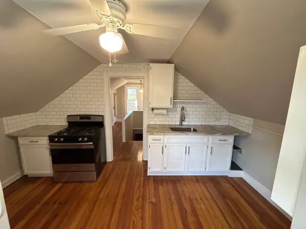 10425 Baltic Rd APT 3, Cleveland, OH 44102