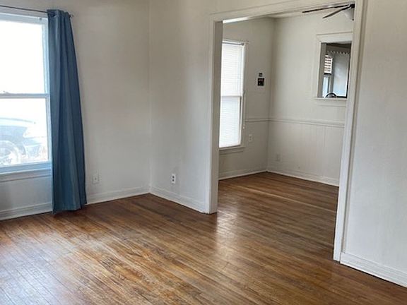 5th image of 773 Sunset Dr