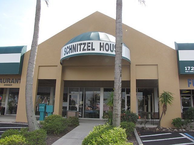The Schnitzel House Fort Mye