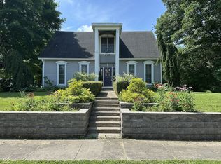 227 W Main St, Ladoga, IN 47954