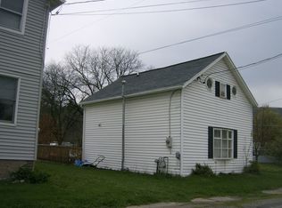 11 Carrington St, Avoca, NY 14809