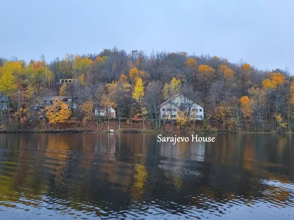 9219-25 W Lake Dr, Upson, WI 54565