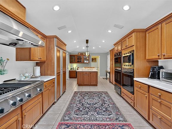 3rd image of 1355 Paseo Dorado