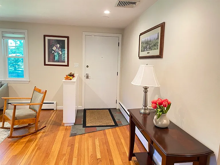 15 Winchester Dr — Photo 10