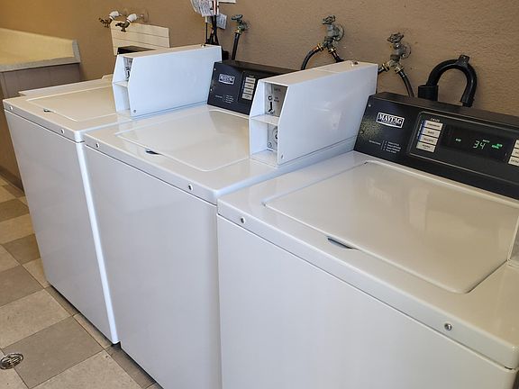 3rd image of 1950 W Aster Dr APT E3