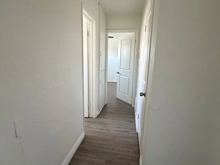 Welcome to the Dailey Court Apartments! — Photo 19