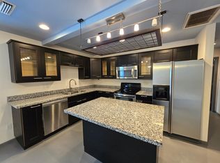 2302 N 36th St #7, Phoenix, AZ 85008