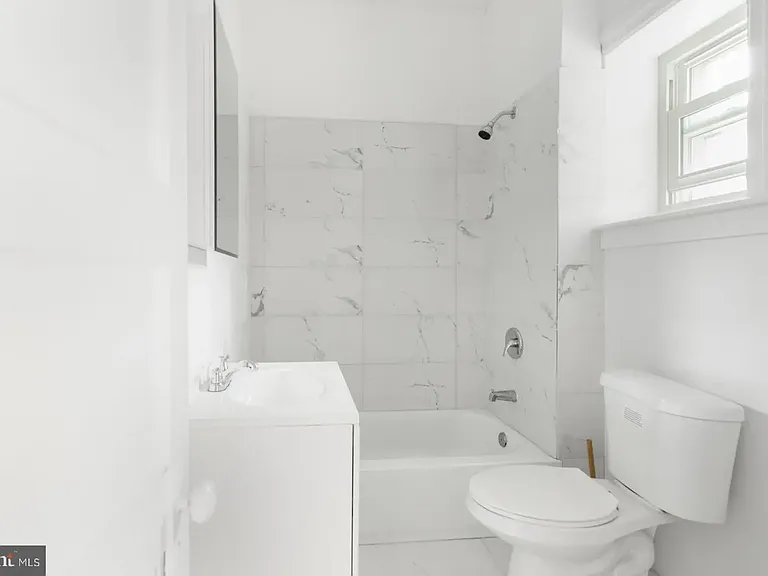 6500 Lincoln Drive — Photo 3