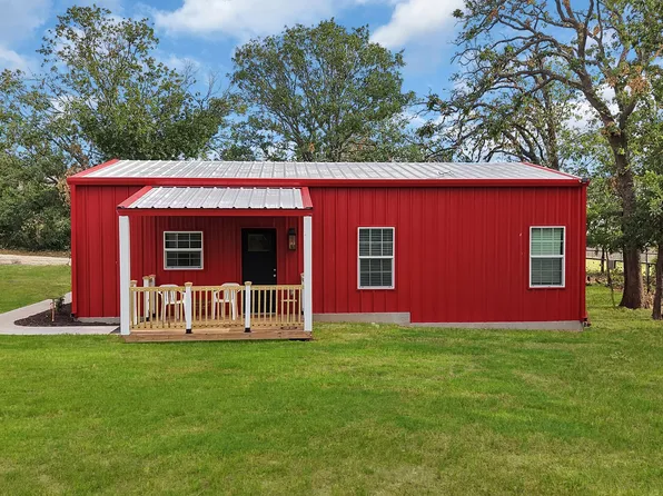 301 Sandlin Ln, Springtown, TX 76082