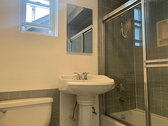 4th image of 8448 Penelope Ave #3BR3