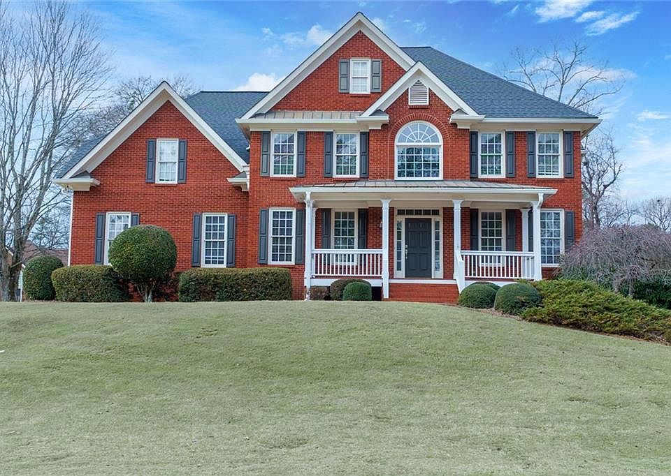 1st image of 2018 Cockrell Pointe