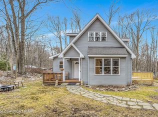1505 Lake Ln, Pocono Lake, PA 18347