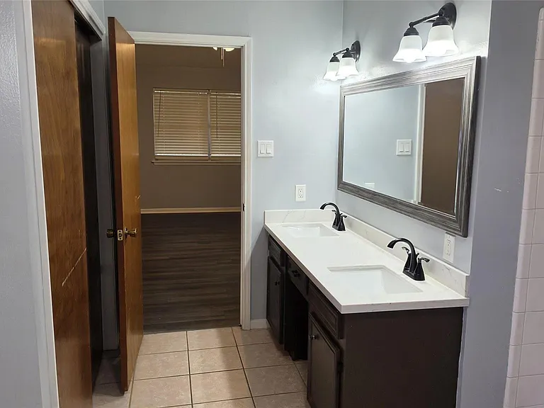 1502 Sudbury Dr — Photo 11