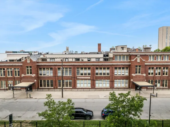 1395 Antietam Ave APT 36, Detroit, MI 48207