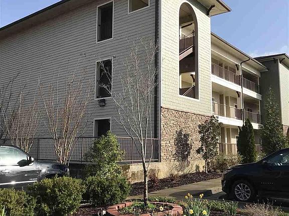 4th image of 3680 W Chattooga Dr #203