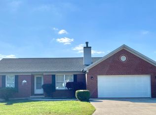 208 Enterprise St, Lynn, IN 47355