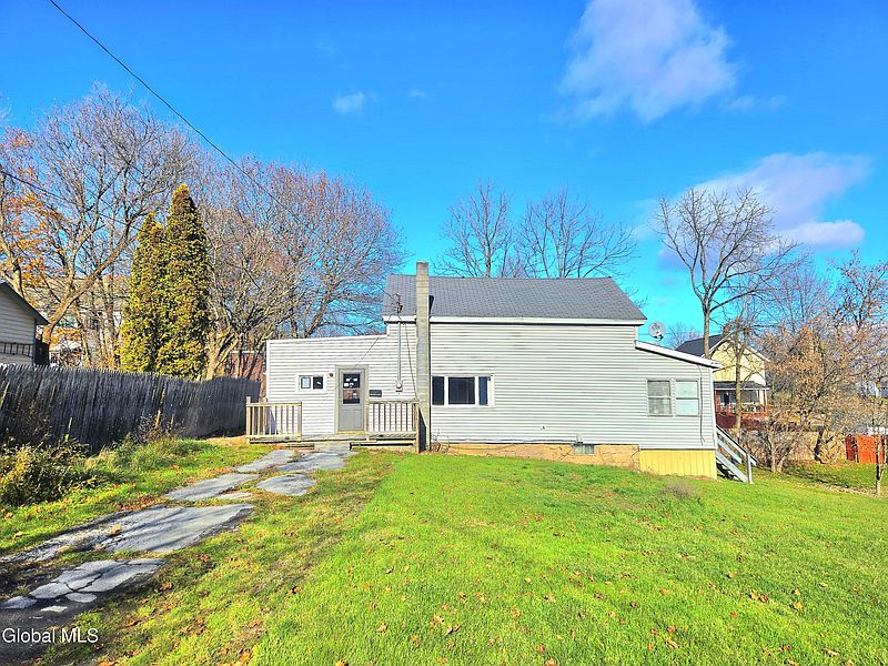 3rd image of 1 Brookdale Avenue