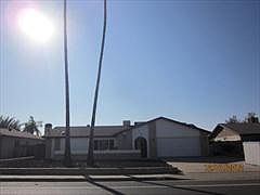 3rd image of 5125 W Sweetwater Ave