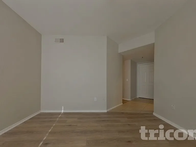 4925 E Desert Cove Ave #127 — Photo 3