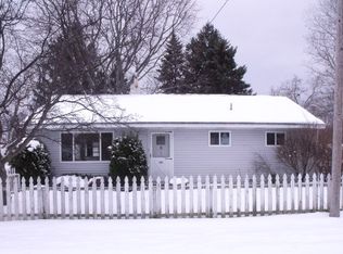 203 Ontario St, HOUGHTON LAKE, MI 48629