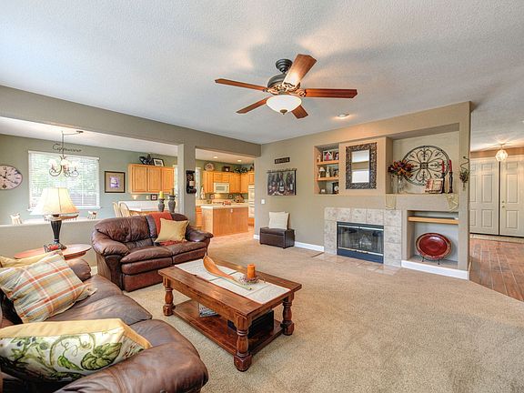 4th image of 1030 Pintail Cir