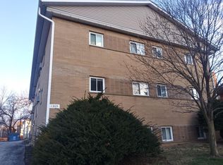 1385 W 95th St APT 203, Cleveland, OH 44102