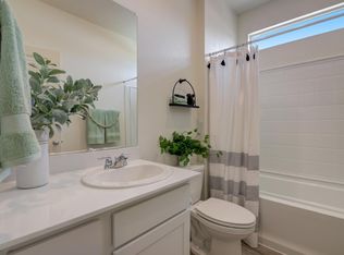 1680 Streambed Dr, Fernley, NV 89408