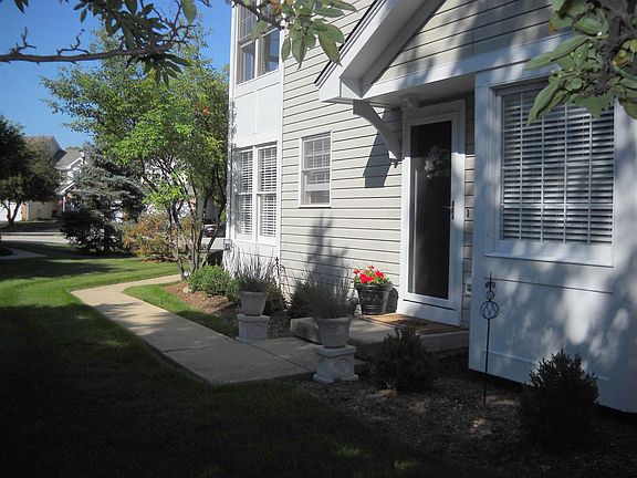 2nd image of 548 Bradbury Ln