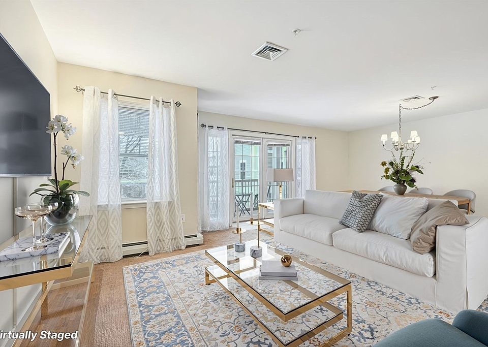 1st image of 34 Meeting House Ln APT 208