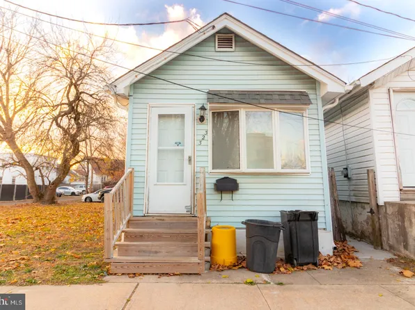 323 Joseph St, Hamilton, NJ 08610