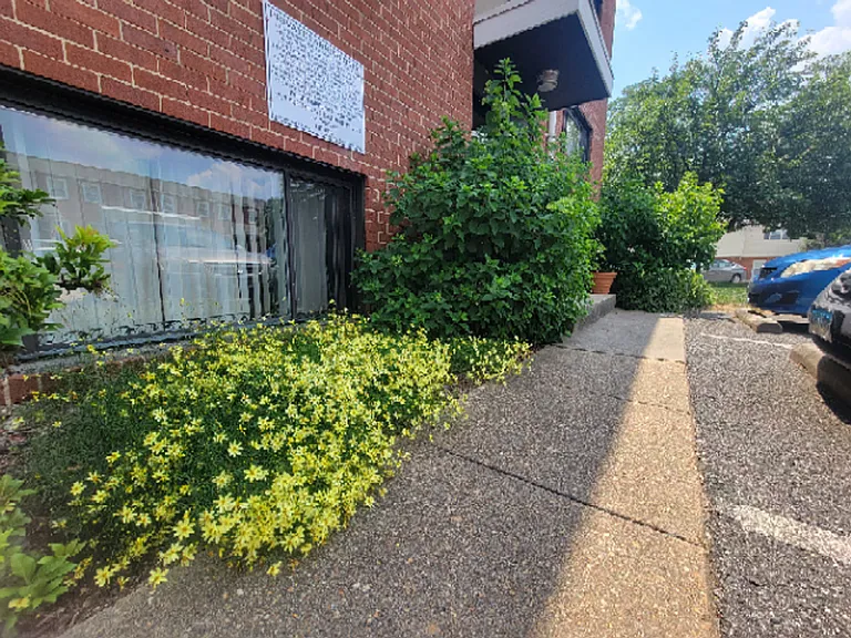 1401 Weldon Pl S — Photo 3