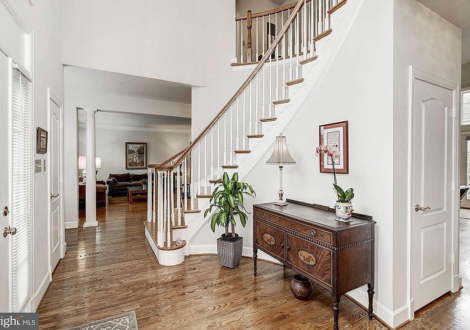 8501 Ashgrove Plantation Cir, Vienna, VA 22182 Zillow