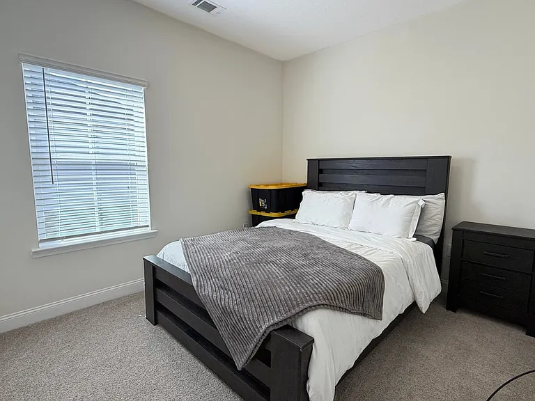 364 McClelland Rd NE — Photo 17