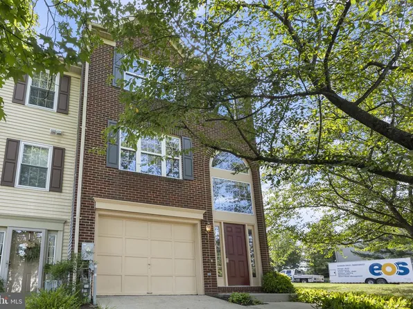 6400 Frothingham Ct, Elkridge, MD 21075