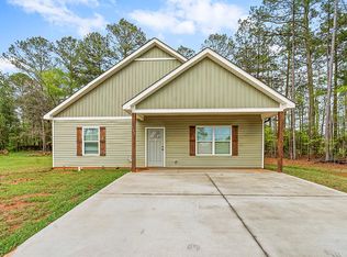 102 Kelli Dr, Greenwood, SC 29649