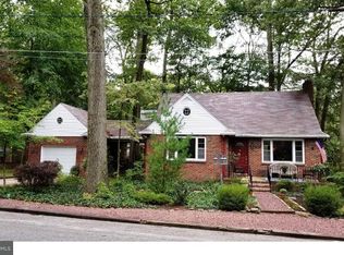 1000 Beechwood Rd, Riverton, NJ 08077